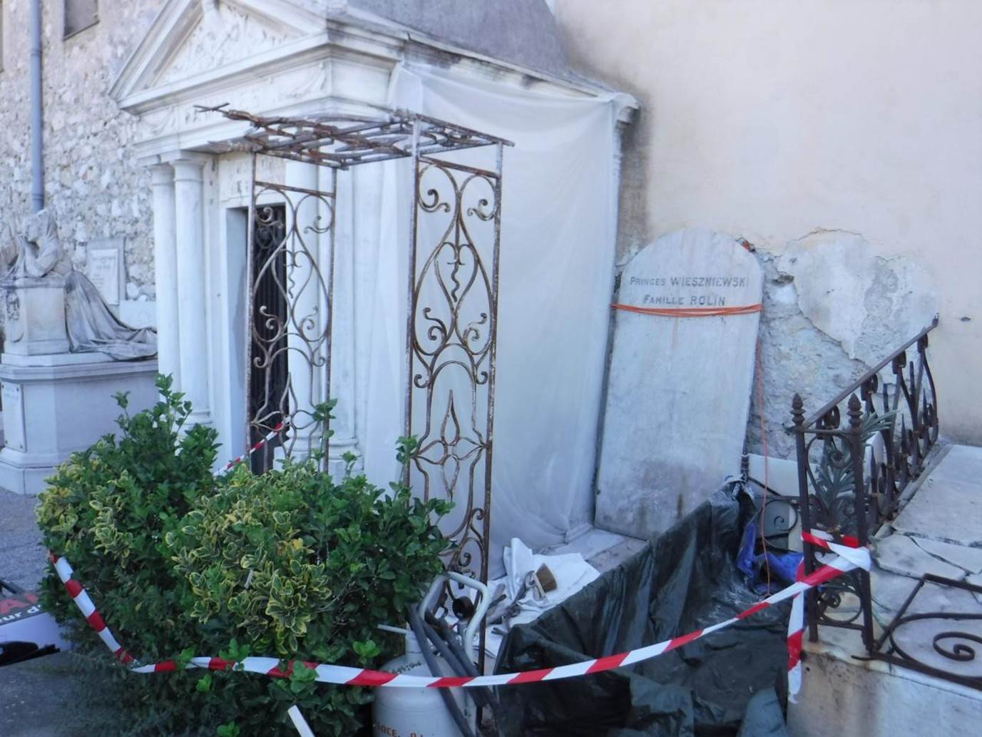 :Ireny Sariusz-Stokowskiej:Nagrobek Ireny Saryusz-Stokowskiej:85.JPG